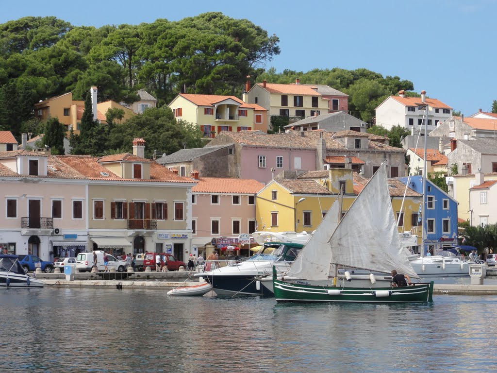 Veli losinj, harbour by Tomislav Pecak