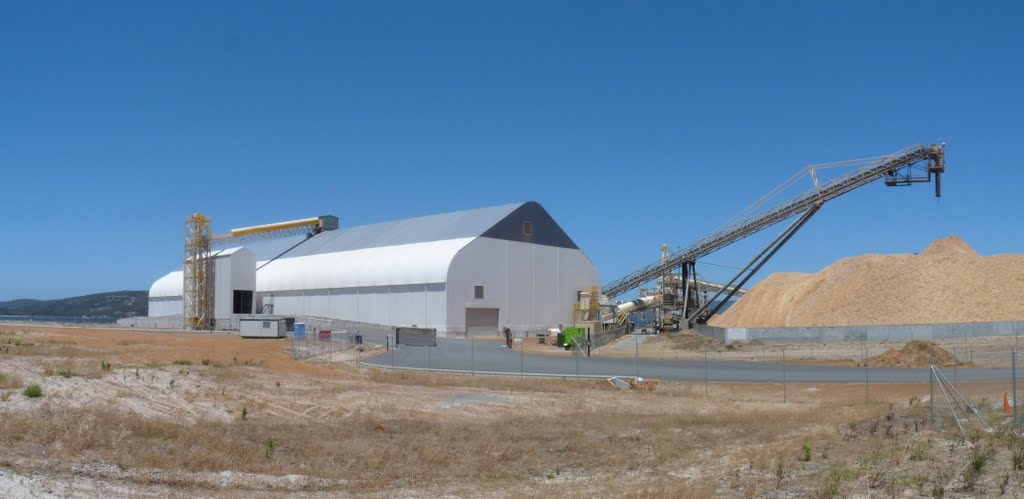 Plantation Energy Export Facility Building (Left) by sugarbag1