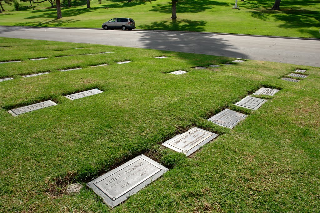 Actor Glenn Strange Gravesite by Kim Inboden