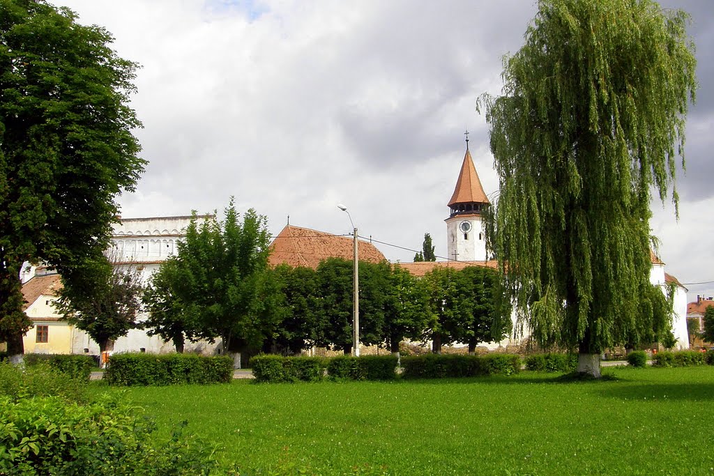 Prázsmár-a legnagyobb erdélyi erődtemplom - Prejmer-the largest Transylvanian fortress church by Gyula Köböl