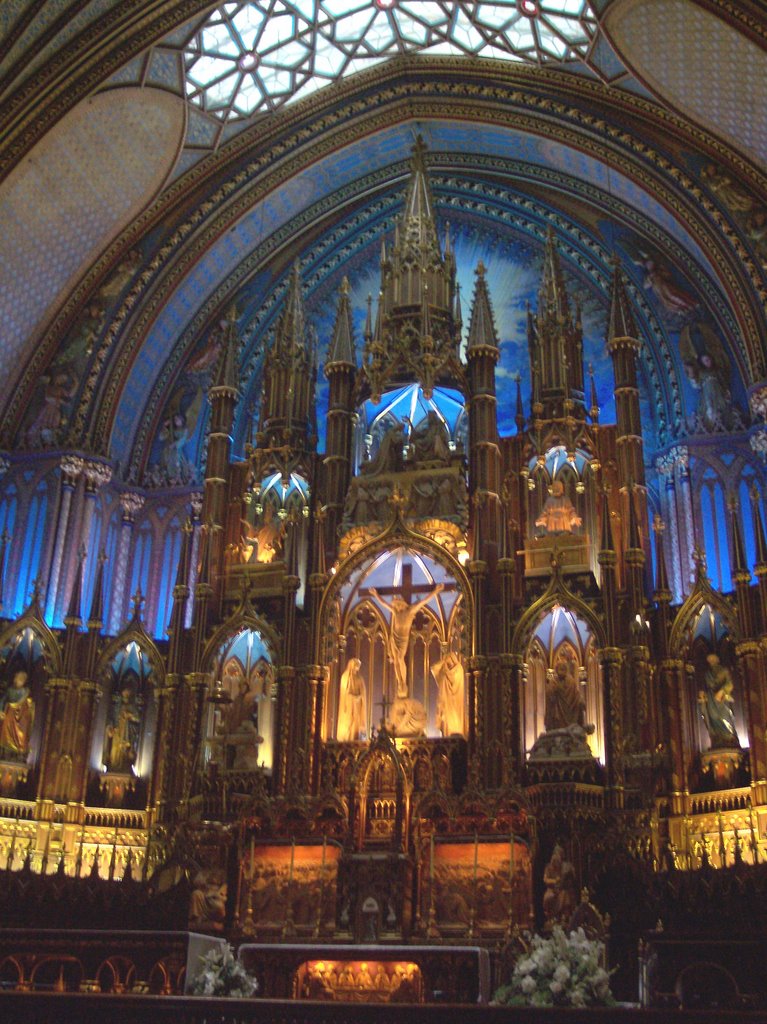 Notre-Dame de Montréal Basilica by Jim Kolmus