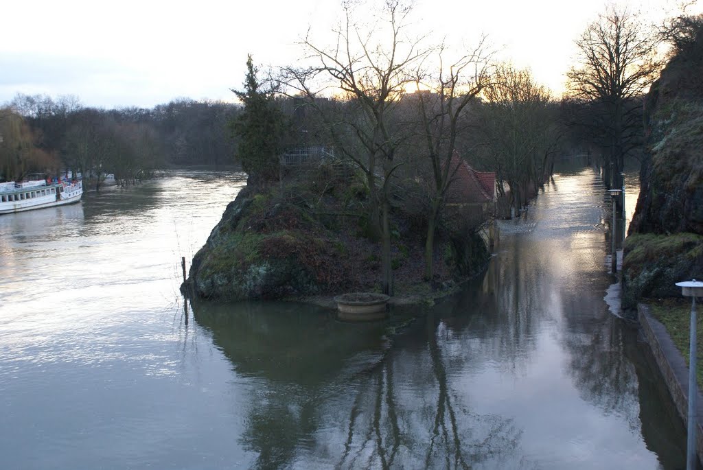 Blick von der Giebichensteinbrücke, Halle (Saale) by Altmeister