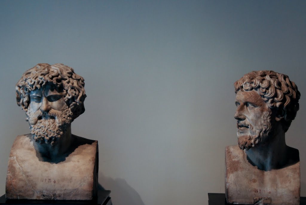 Napels, busts museum Farnese by Seimen Burum