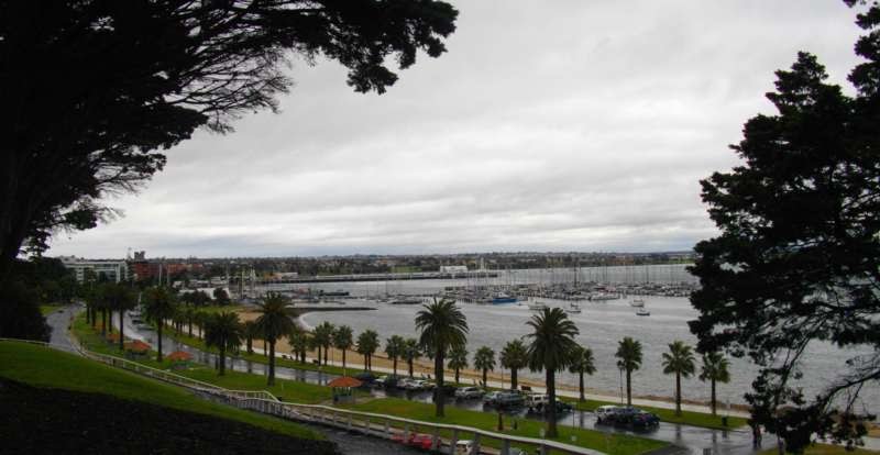 Eastern Beach, Geelong, VIC by andomansheffield