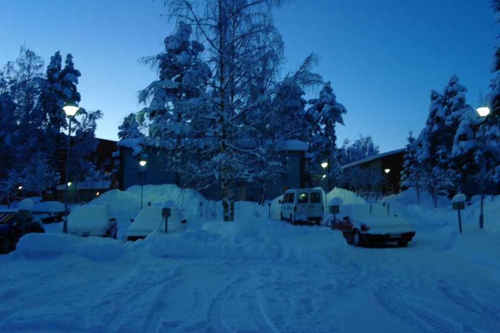 Nätbindaregatan 1, 65230 Vasa, Finland by Markku Saaranen