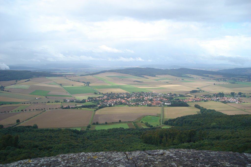 Vom Ithturm Richtung Hameln by K-D Heinrich