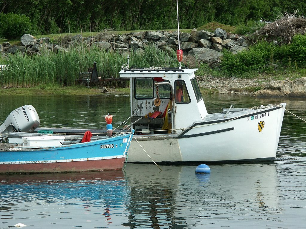 Newport - Rhode Island Sound - Goose Neck Cove by BRR