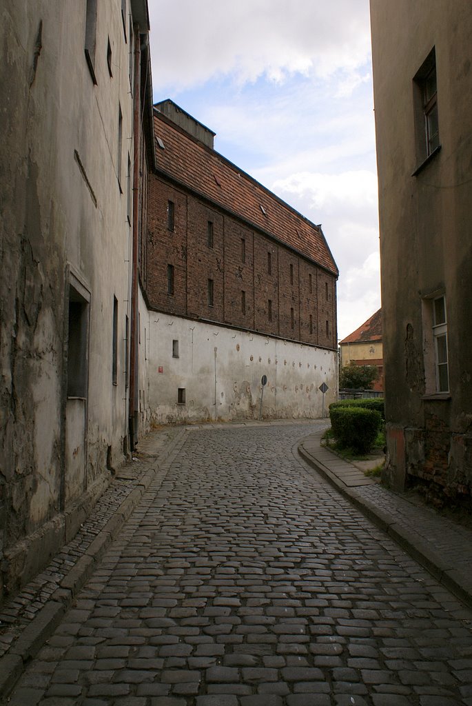 Old street by Jacenty