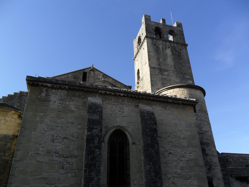 Vaison , Cathédrale Notre-Dame de Nazareth by Vinko Rajic