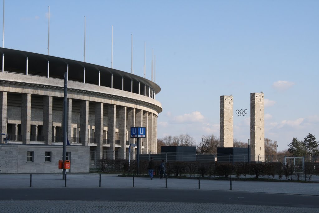 Olympiske Stadion, Berlin by annettelentz