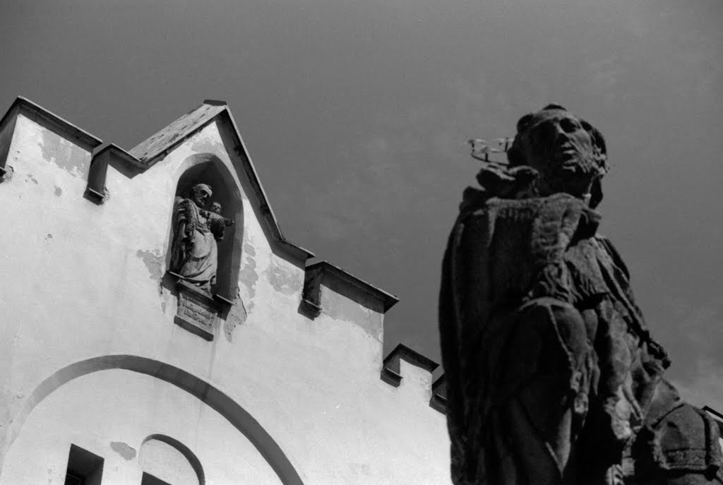 Saint Joseph is watching you... May 2008 by Maciej Kwiatkowski