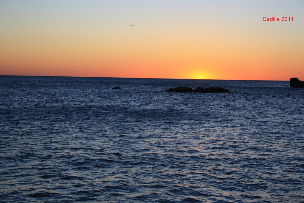 Puesta de sol en Punta Couso ( Aguiño ) by Manolo Cadilla