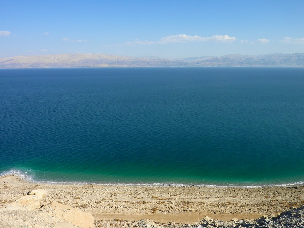 67 border on Dead sea by Mujaddara