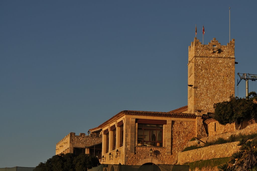 Roda de Berà, 43883, Tarragona, Spain by Miquel Cubel Escarre