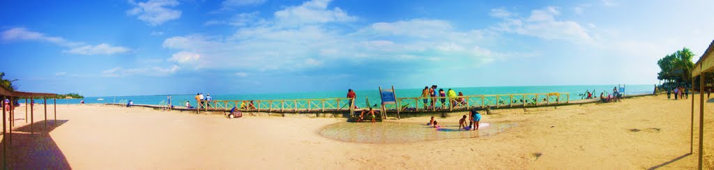 Panoramica, Playa en Calderitas, Q. Roo, México. by holachetumal