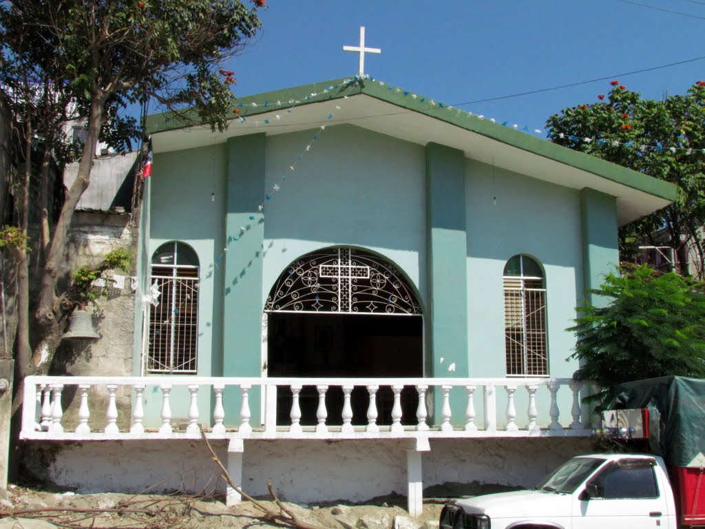 San Pedro Pochutla, Oax., Mexico by Jr Garcia