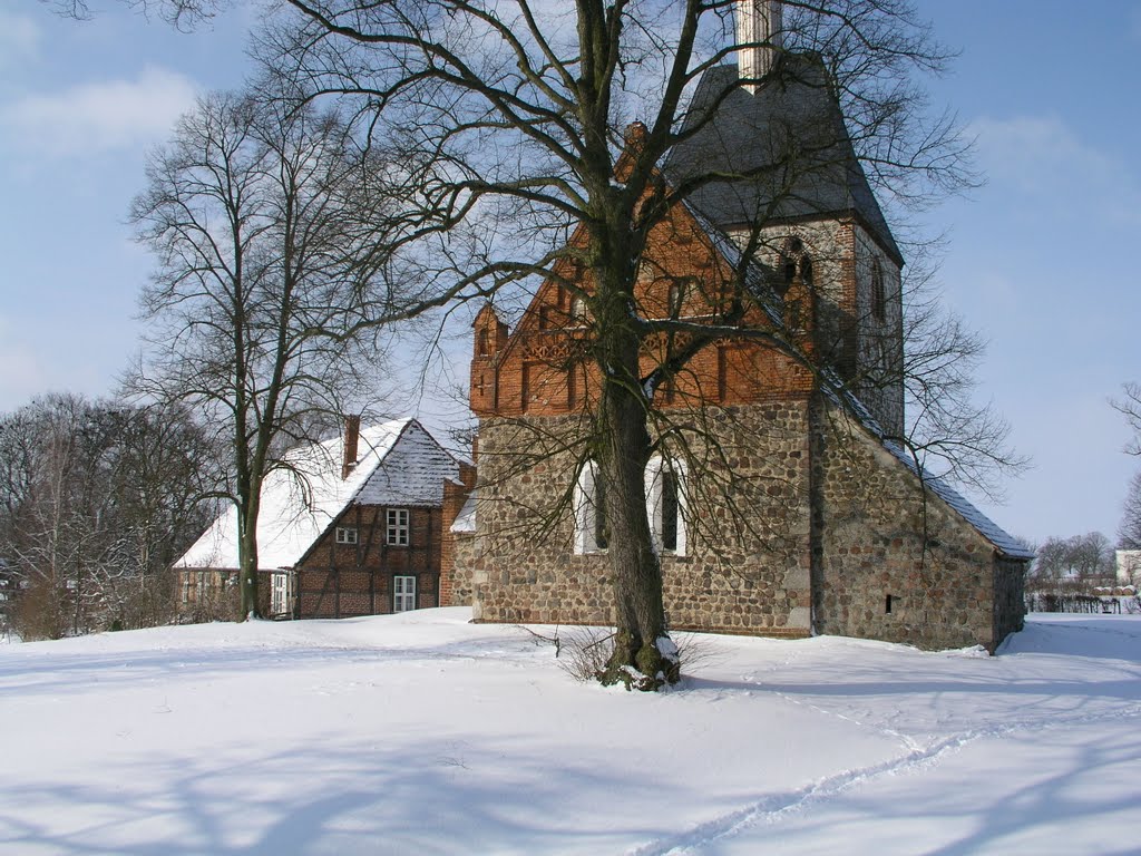 Kirche in Kambs by Peter Roder