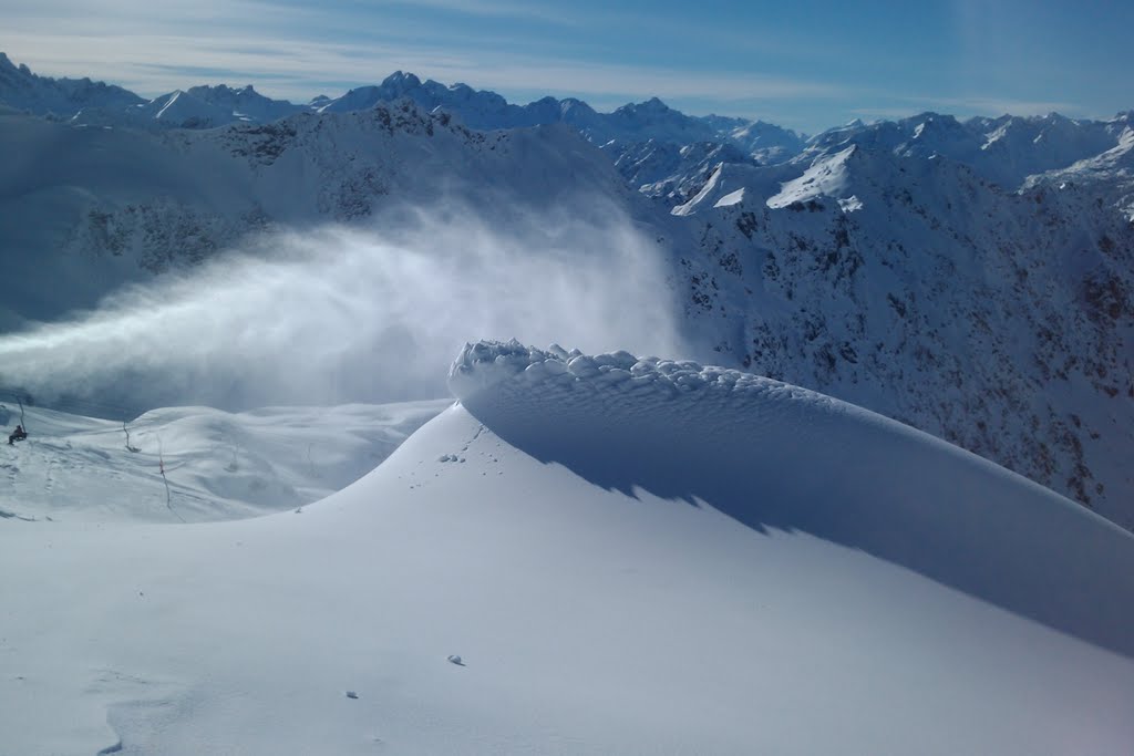 Bei Edmund-Probst-Haus: Blick nach Süd/West by gregor rauh