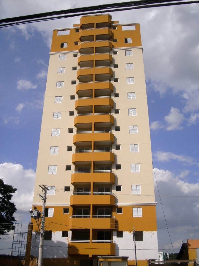 Edificio Nice de France by Marcio José de Lima