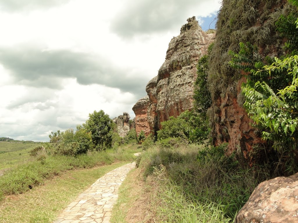 Paisagem no Parque de Vila Velha em Ponta Grossa, PR. by Ricardo Mercadante