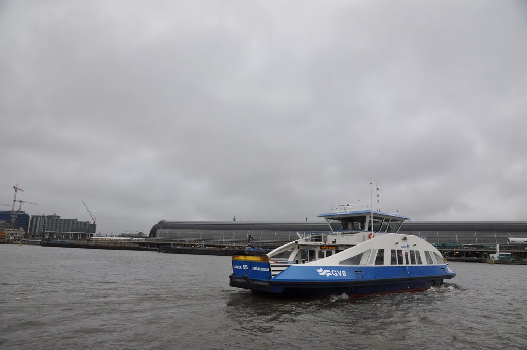 Ferry on the IJ by Icepick