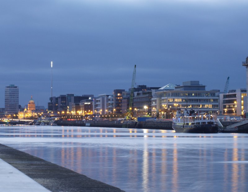 Night shot of Custom House Quay by mickbehan