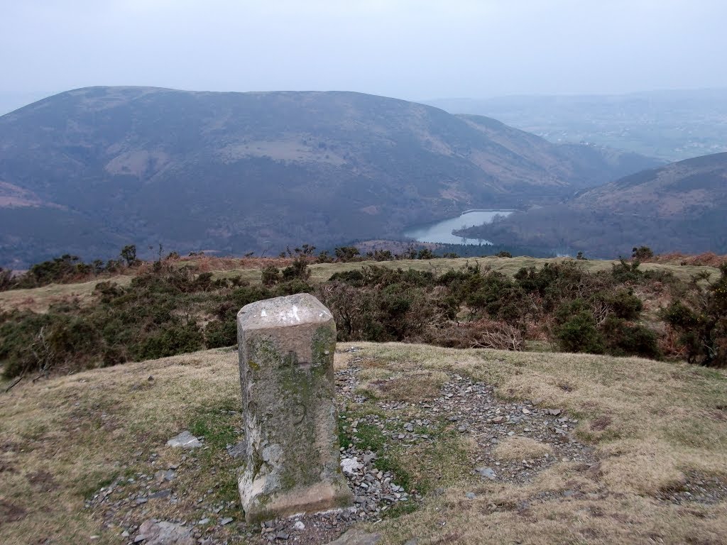 Cima de Manddale, Mugarri 9 by Imanol Mendi