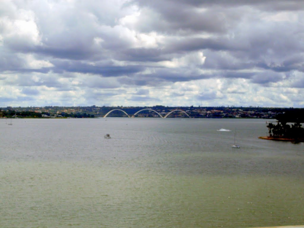 Lago Paranoá - Brasília/DF by Luiz Paulo Oliveira