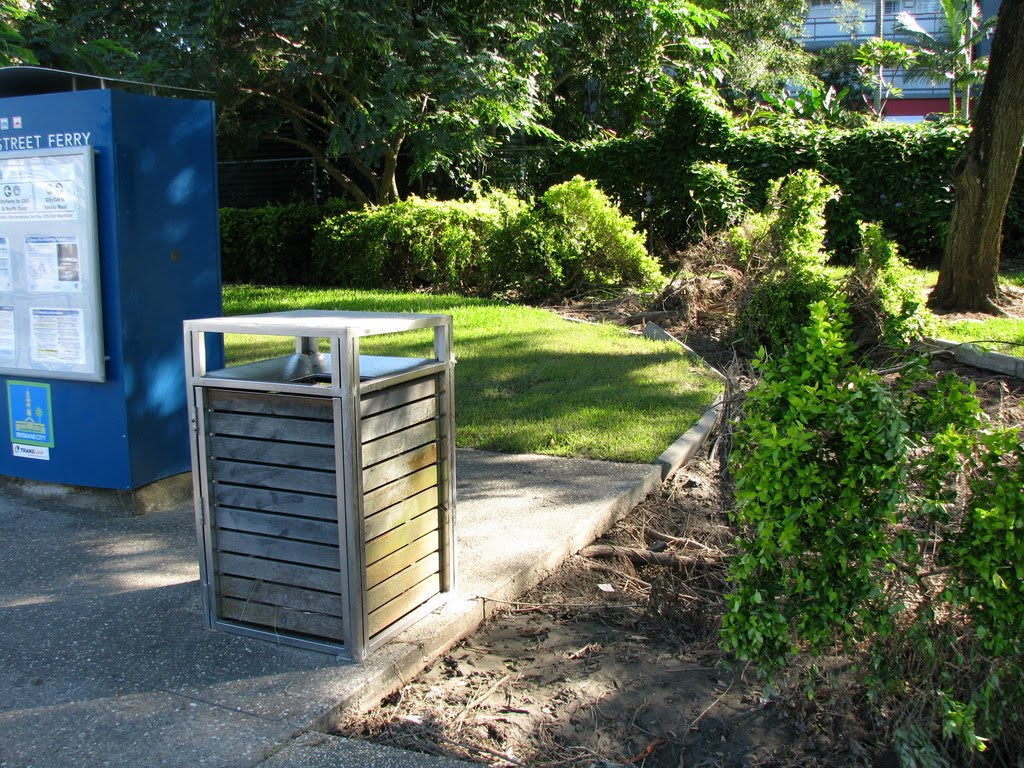 Flood damaged gardens behind the Sydney St Ferry Terminal - trees appear to have been pushed over from flood 18/1/11 by Skiffie