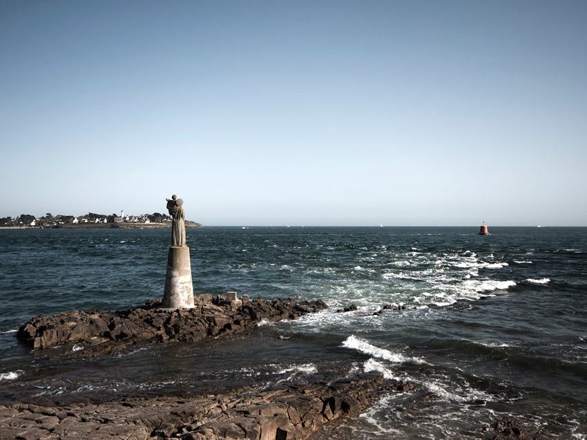 Pointe de Kerpenhir, Locmariaquer by bernard.bailly@versi…