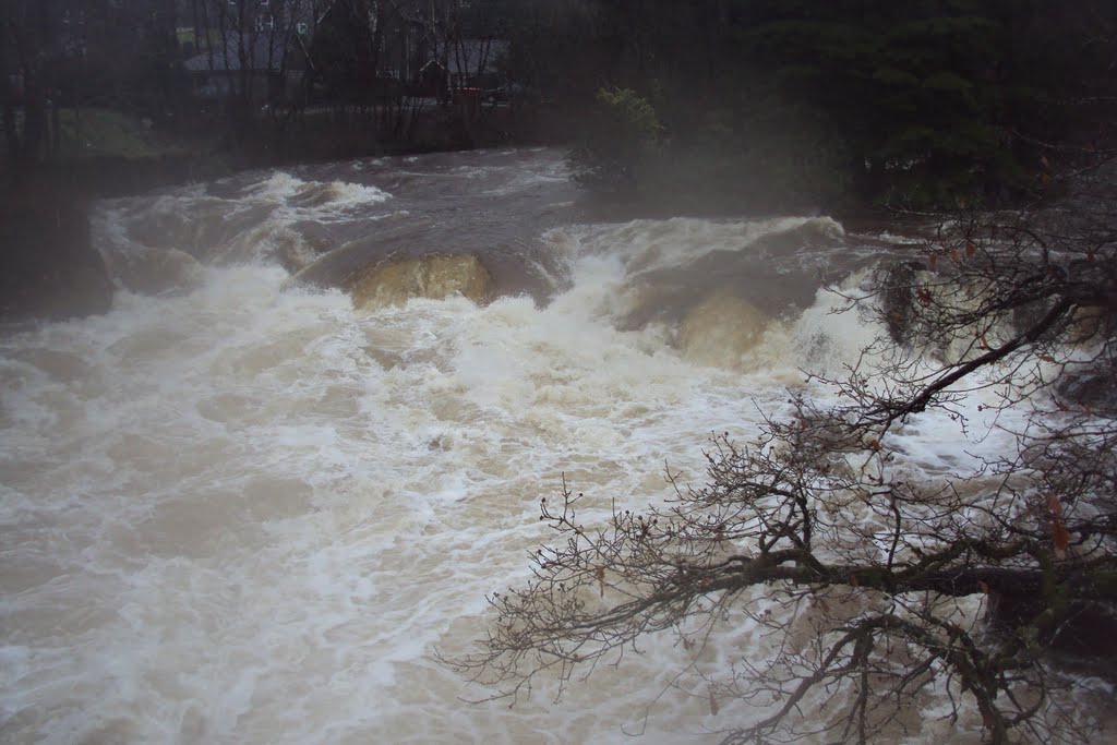 Betws-y-Coed by Phil Roycroft