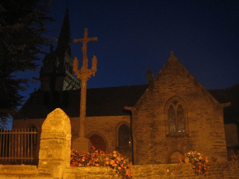 Eglise de Locquirec by zobos