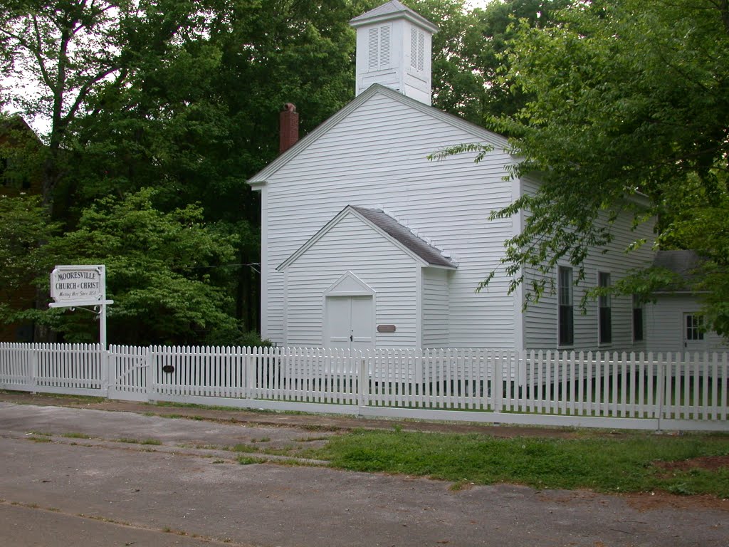 Mooresville Church of Christ by price.kaw