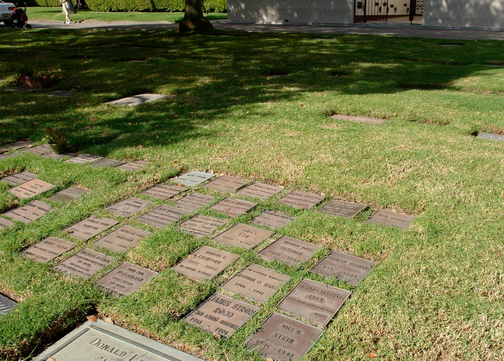 Actor Richard Baseharts Grave in the Urn Garden by Kim Inboden