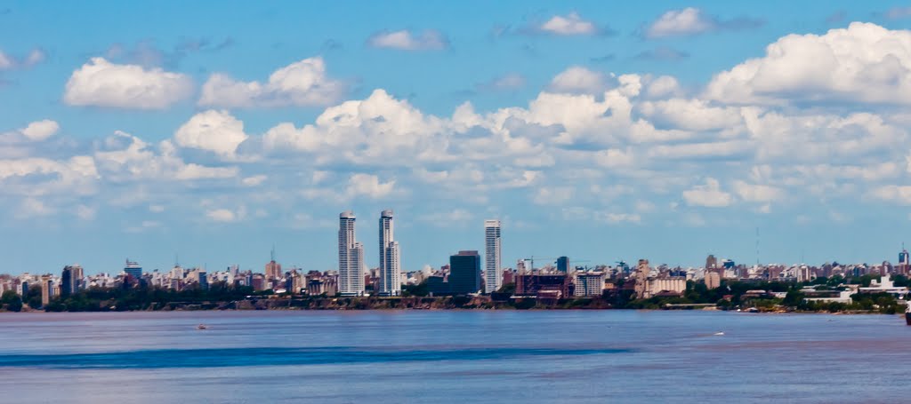 Rosario, Argentina by ShreveportPics