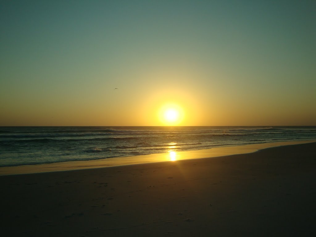 Praia Grande - Arraial do Cabo by Iris de Oliveira