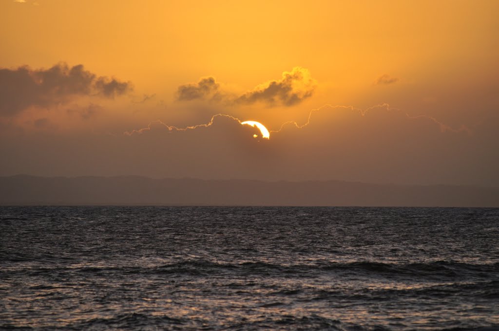 Cayo Levantado Sunset by budrisae