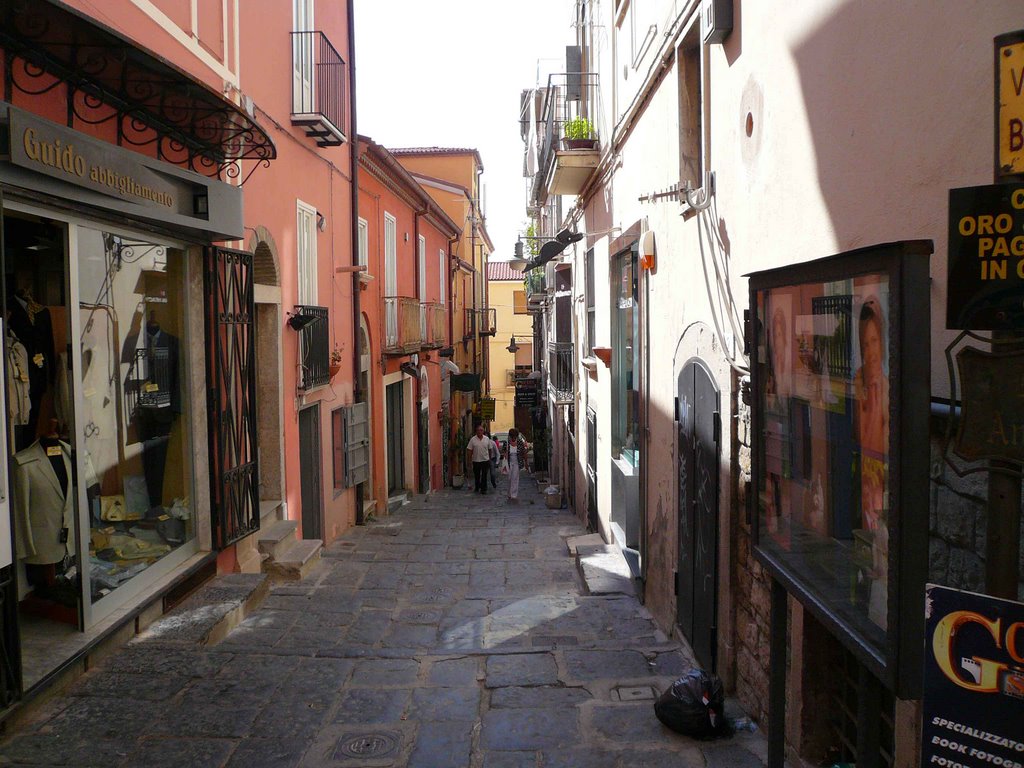 Potenza.strada lastricata by Egidio Moretton