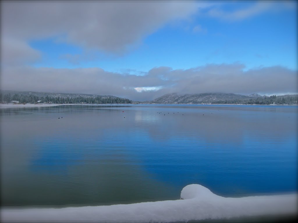 Big Bear Lake Winter Photo by bigbearlakefrontinfo