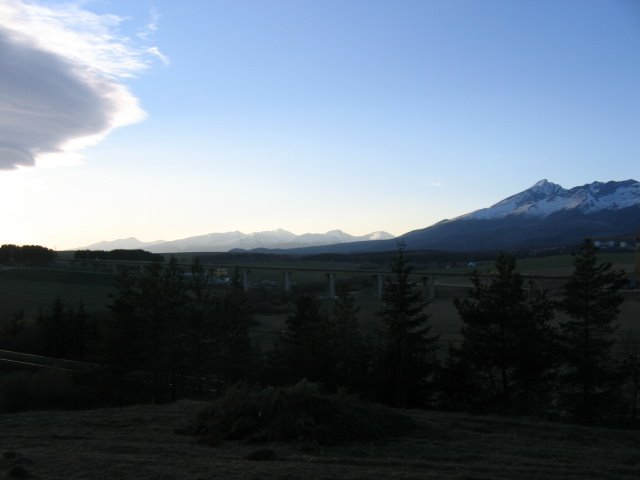 Západné Tatry a Kriváň 2494 m by peto cepe