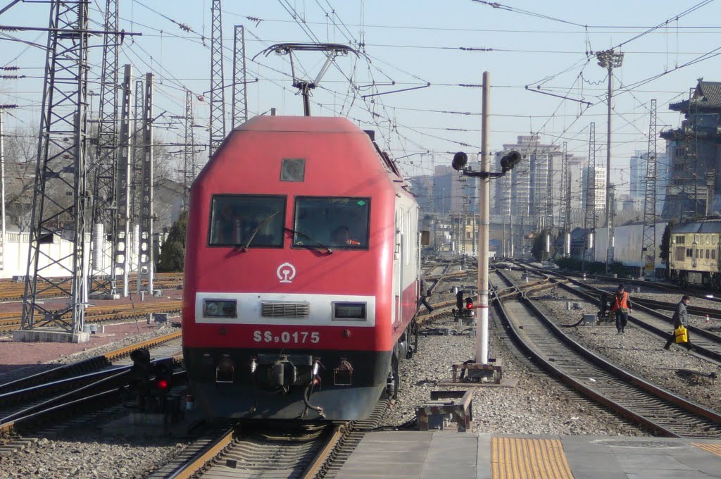 Bahnhof Peking*EL(2011.1.20) by 小西 天