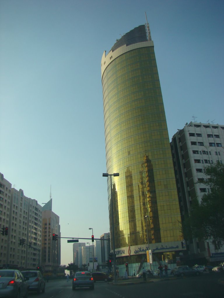 Golden Tower - Lifeline Hospital and Etihad Airways Crew Bldg - Electra Street - Abu Dhabi - UAE - Sep 6, 2007 by djmachimso