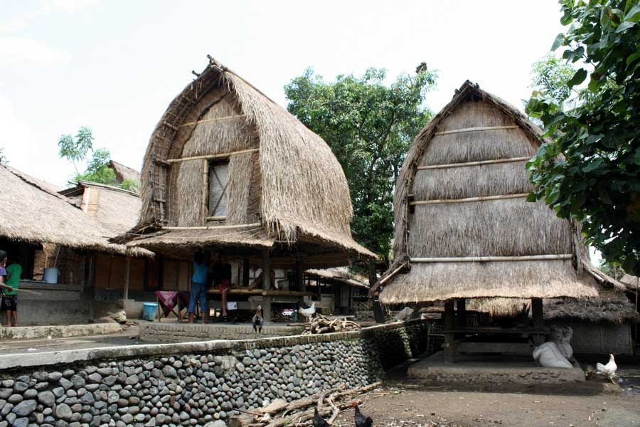 Sade, Sasak village by teckel33