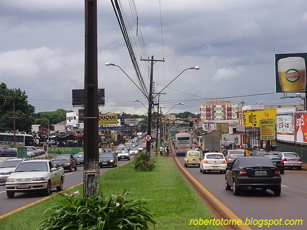 AVENIDA DEZ DE DEZEMBRO EM FRENTE A RODOVIÁRIA - LONDRINA by ROBERTO TOMÉ 2