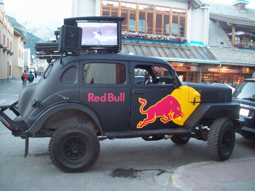 Red Bull Boom Box by Vanqvr to Tom