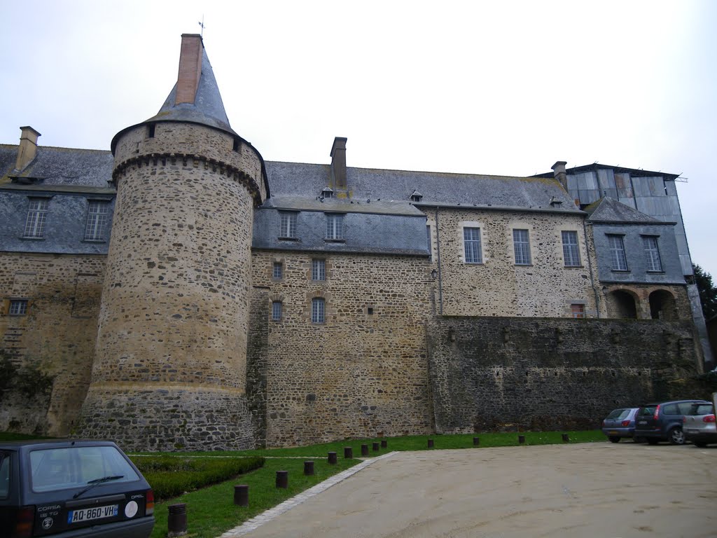 Chateaugiron, le chateau by chisloup