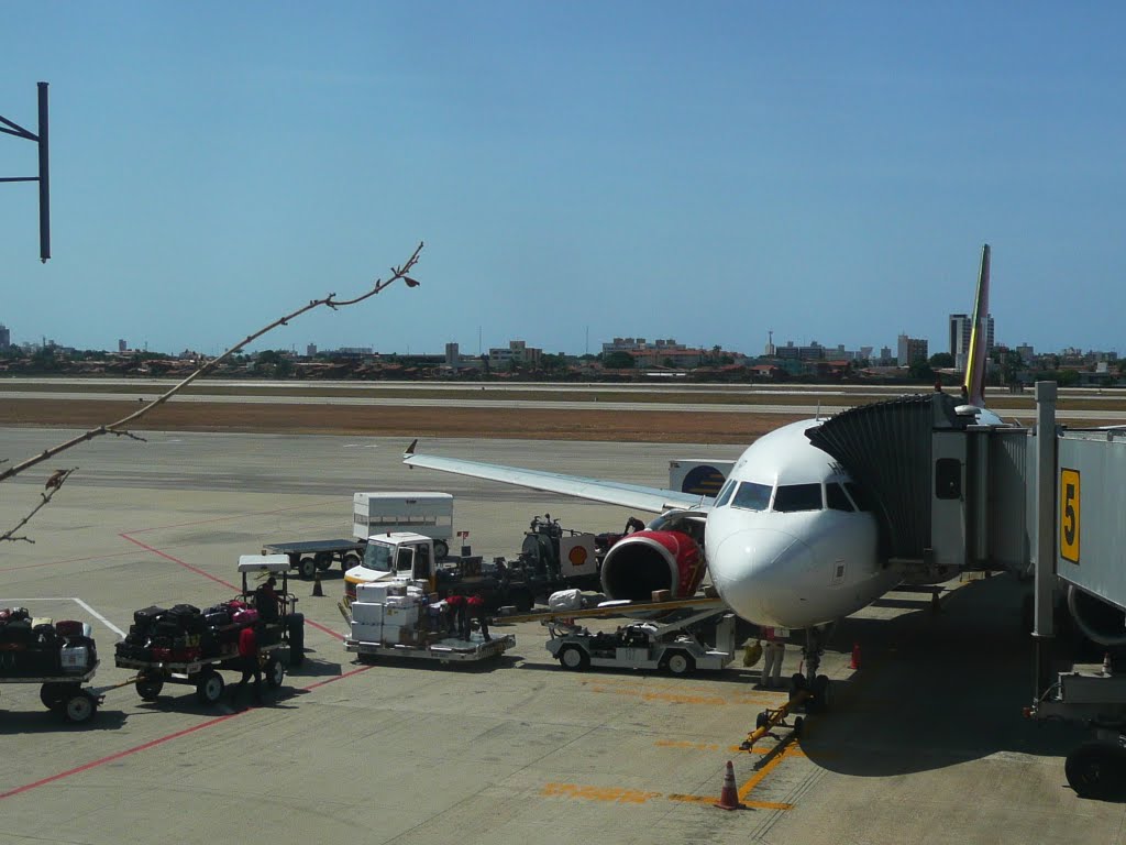 Aeroporto Internacional Pinto Martins - Fortaleza - CE - BR by Paulo Targino Moreir…