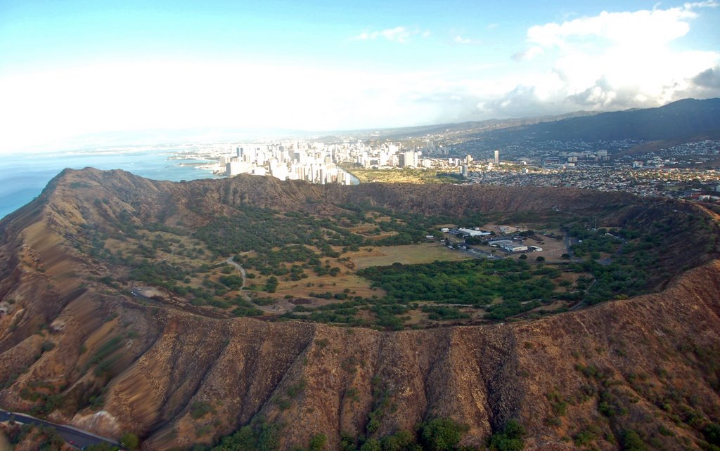 Diamond Head - from the air by Canadian Raptor