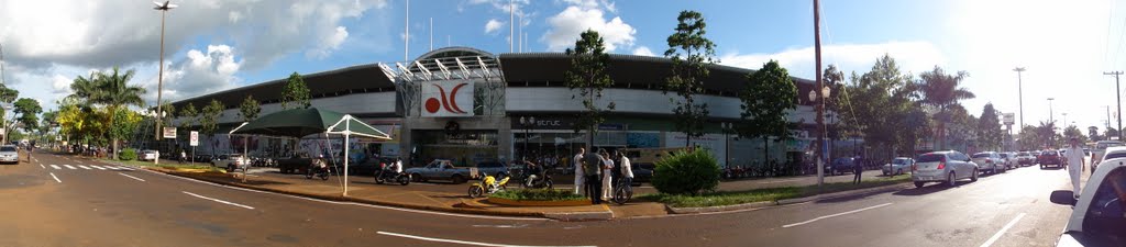 Panorâmica da Avenida Marcelino Pires - Dourados - Mato Grosso do Sul - Brasil by Paulo Yuji Takarada