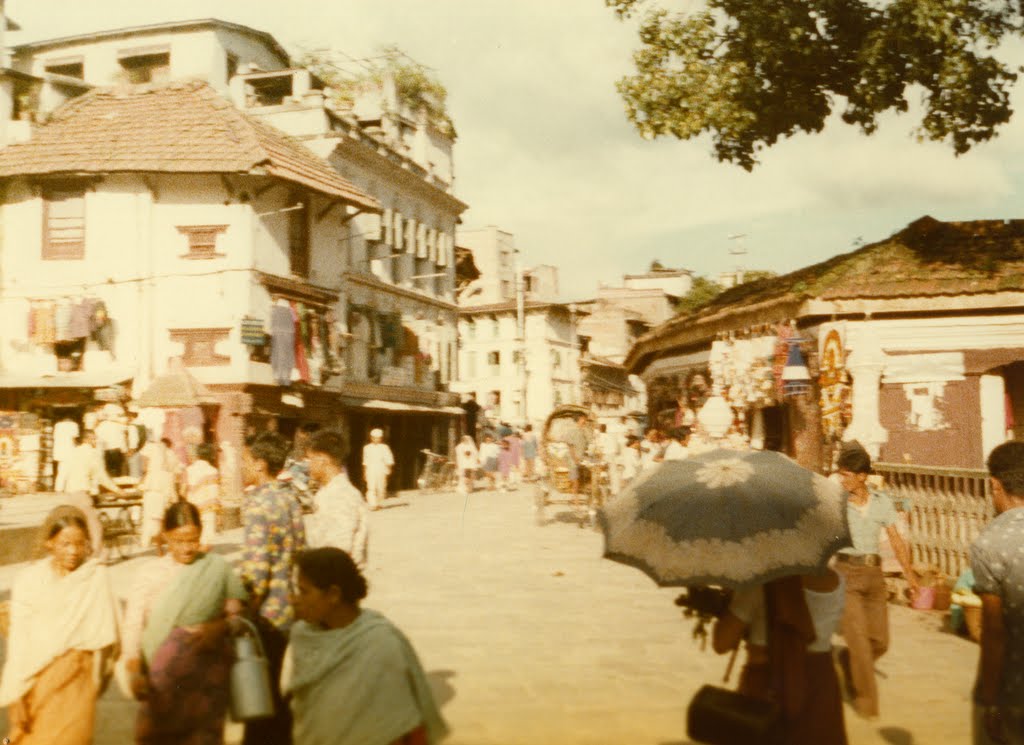 FOTOGALERIE ROLF ZIMS: 1978 Nepal, Kathmandu by Fotogalerie-Rolf-Zims